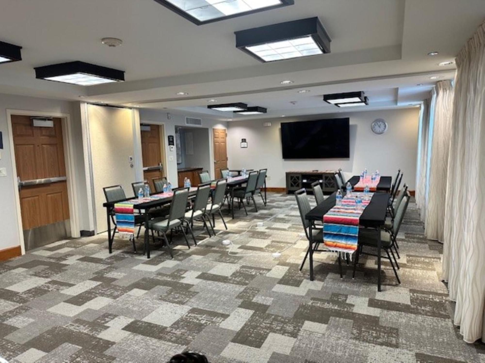 Staybridge West - Energy Corridor By Ihg Hotel