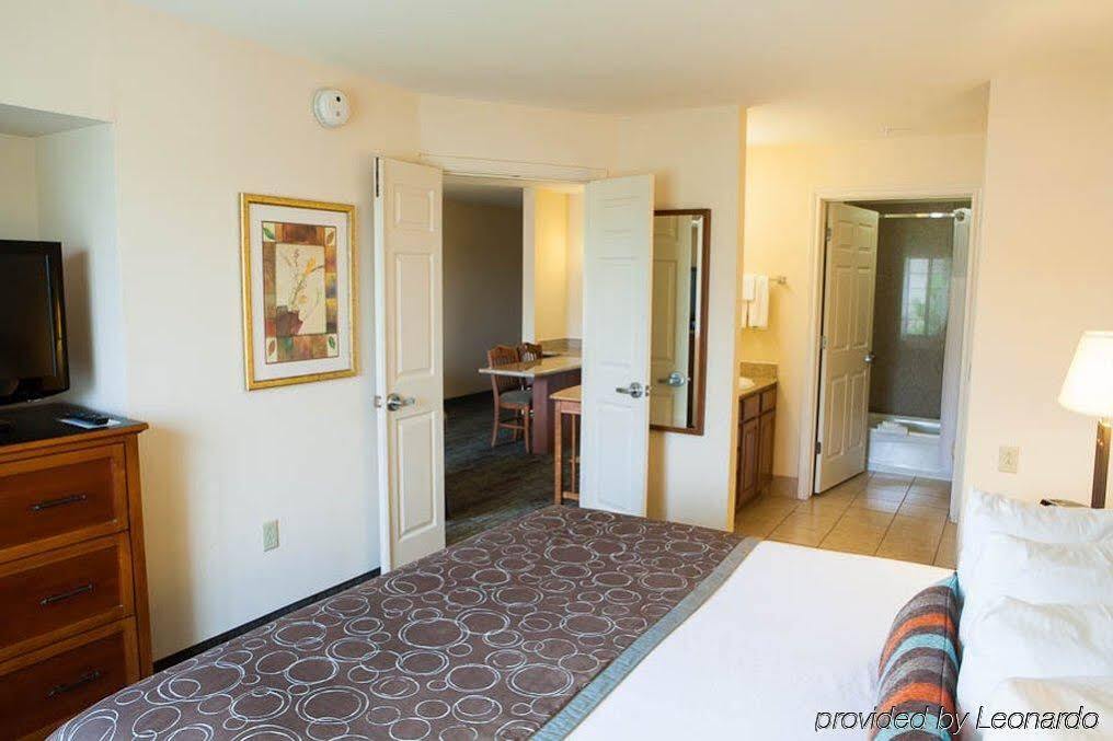 Staybridge West - Energy Corridor By Ihg Hotel 3*